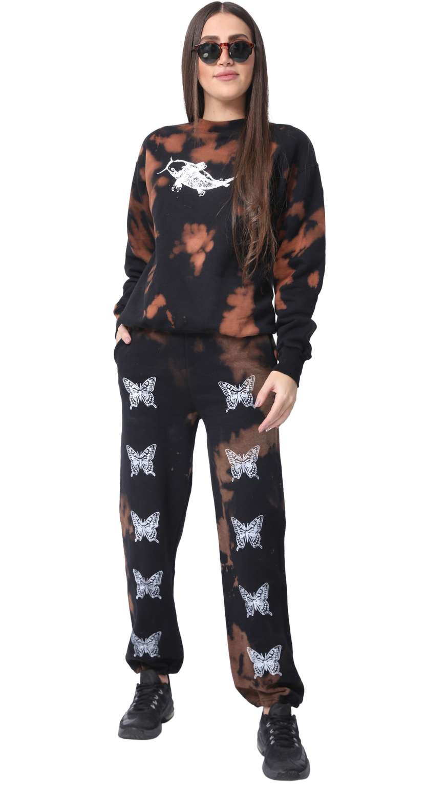 Black Tie-Dye Butterfly Sweatpants by 
